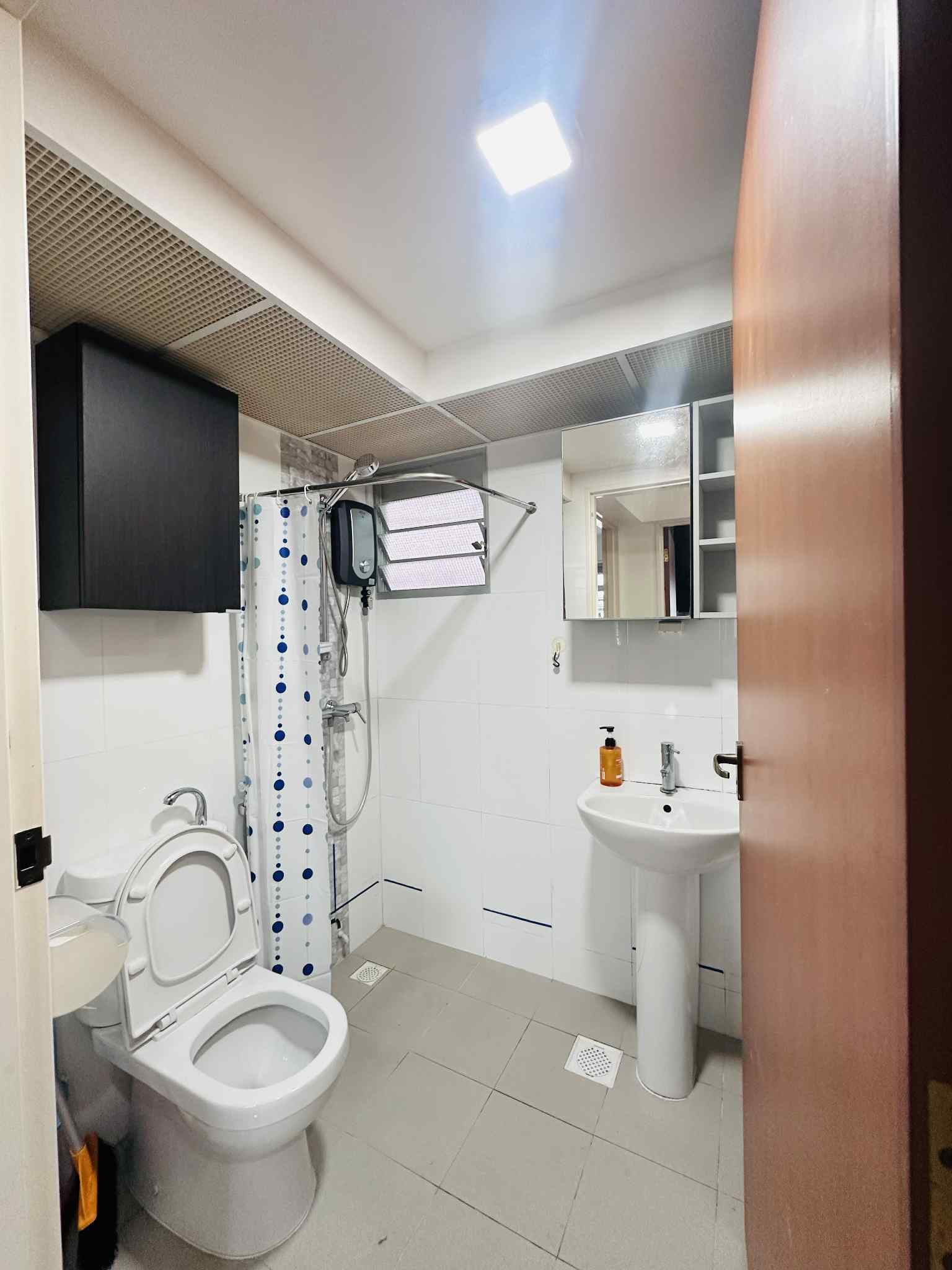 Common Room near Sembawang MRT, photo 1