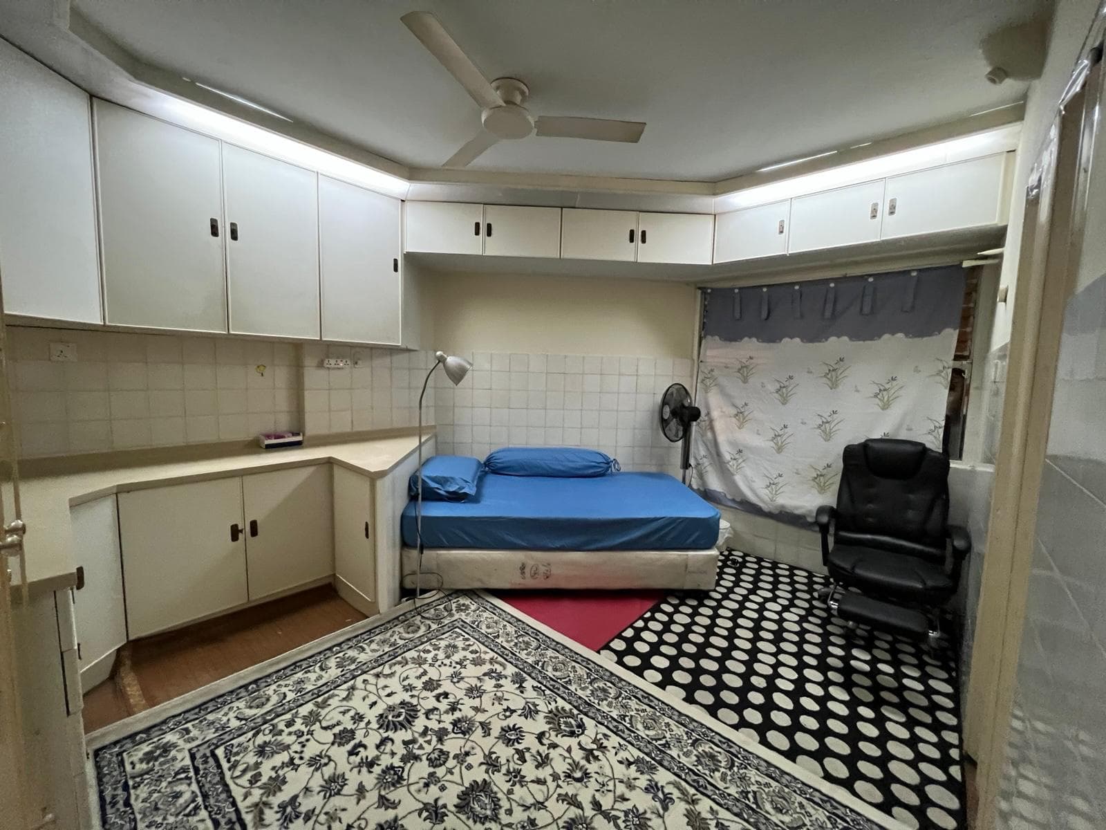 Single Room near Jurong East MRT, photo 1