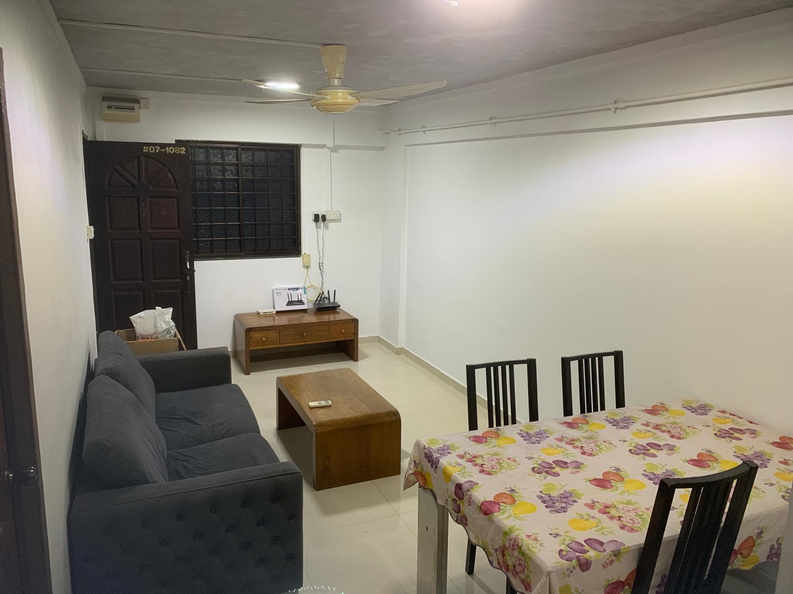 Entire Apartment near Yishun MRT, photo 1