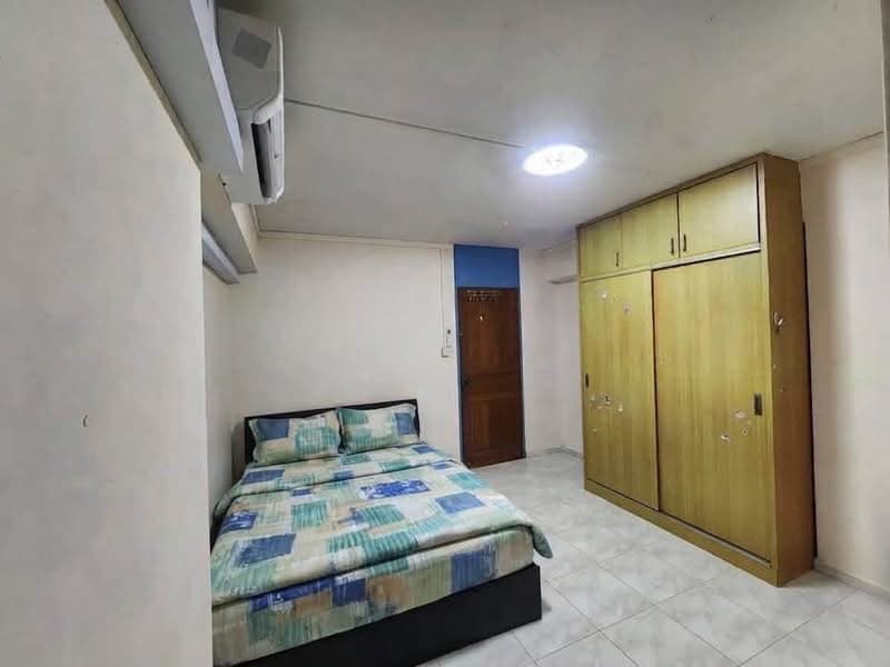 Master Room near Kaki Bukit MRT, photo 1