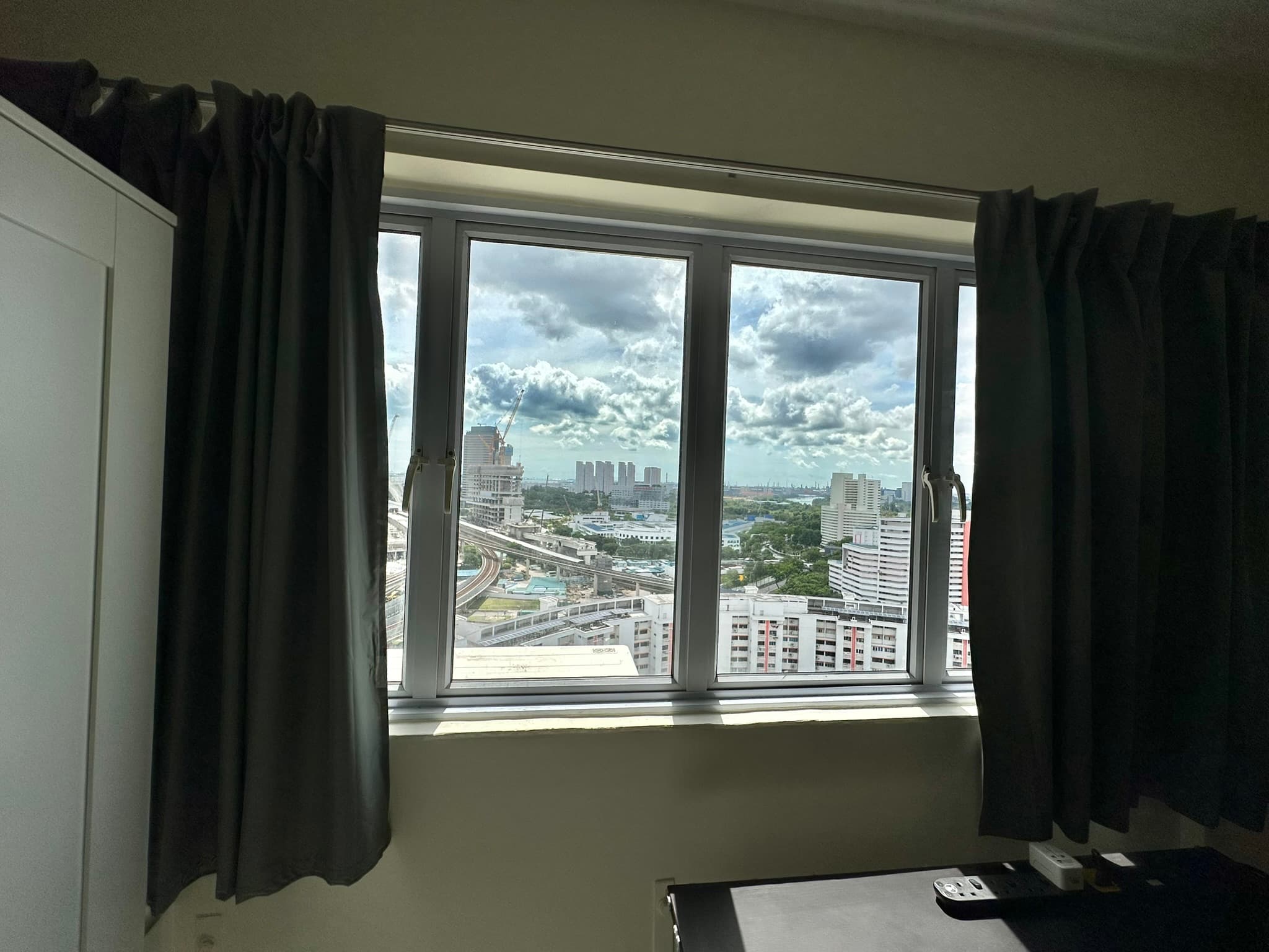 Common Room near Jurong East MRT, photo 1